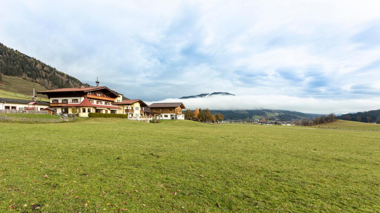 Landhotel Hinteraigengut フラッハウ エクステリア 写真