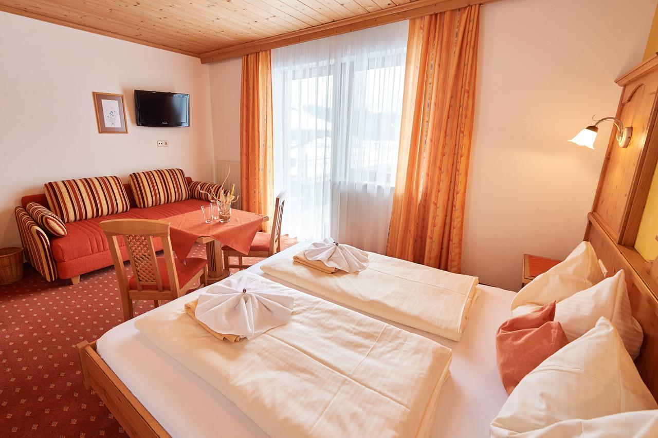 Landhotel Hinteraigengut フラッハウ エクステリア 写真