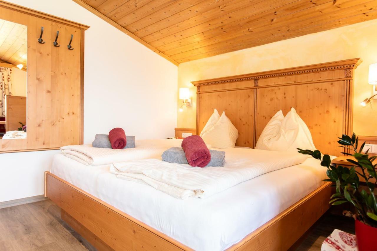Landhotel Hinteraigengut フラッハウ エクステリア 写真