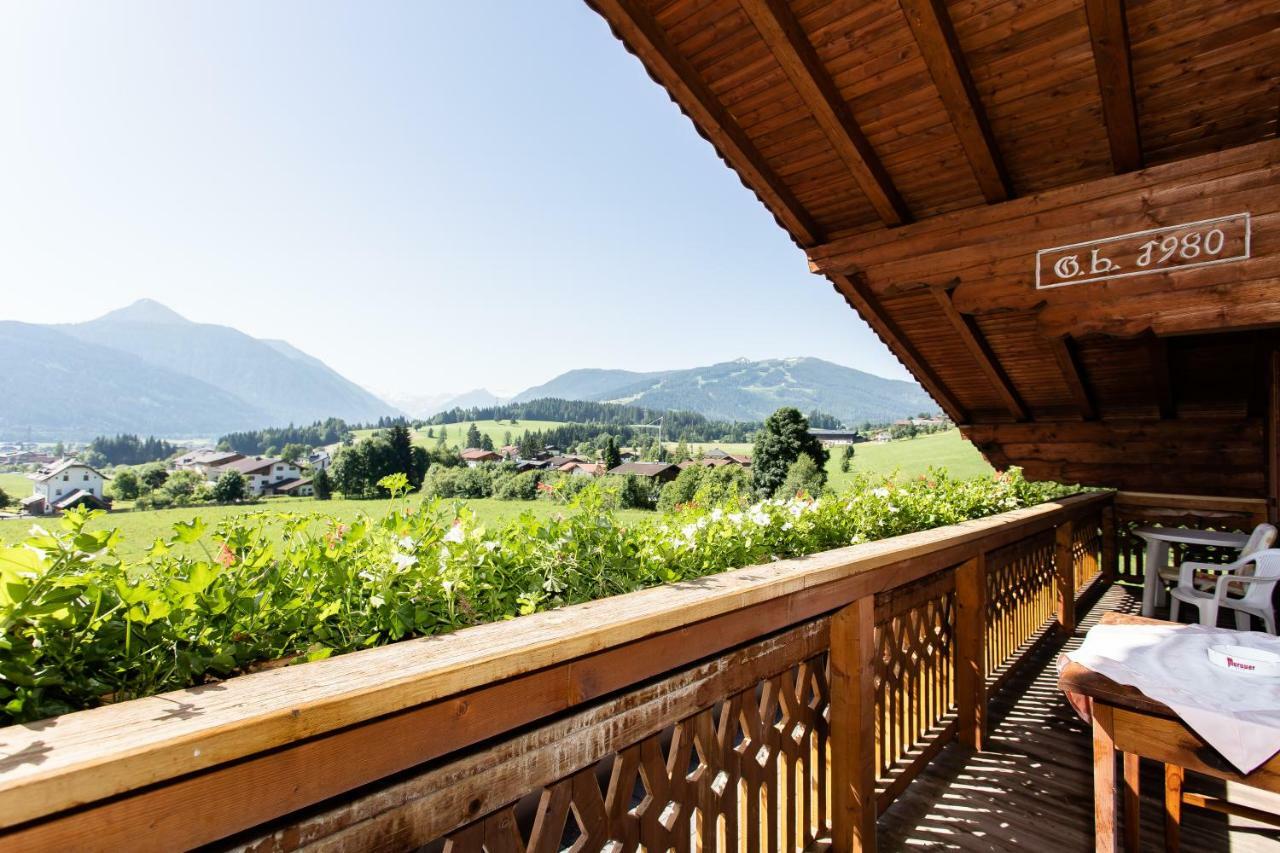 Landhotel Hinteraigengut フラッハウ エクステリア 写真