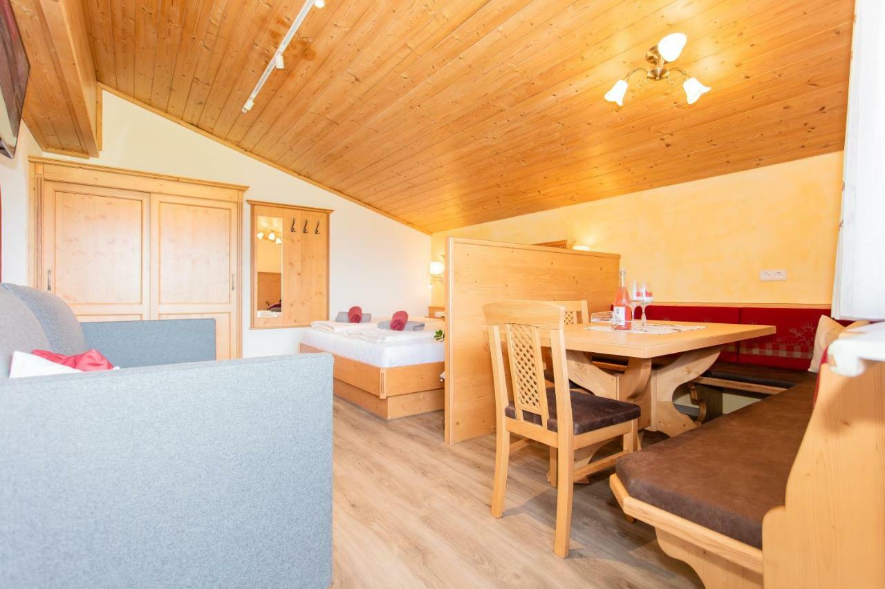 Landhotel Hinteraigengut フラッハウ エクステリア 写真