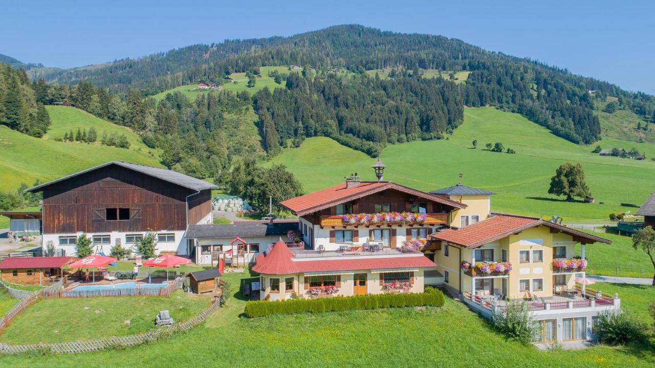 Landhotel Hinteraigengut フラッハウ エクステリア 写真