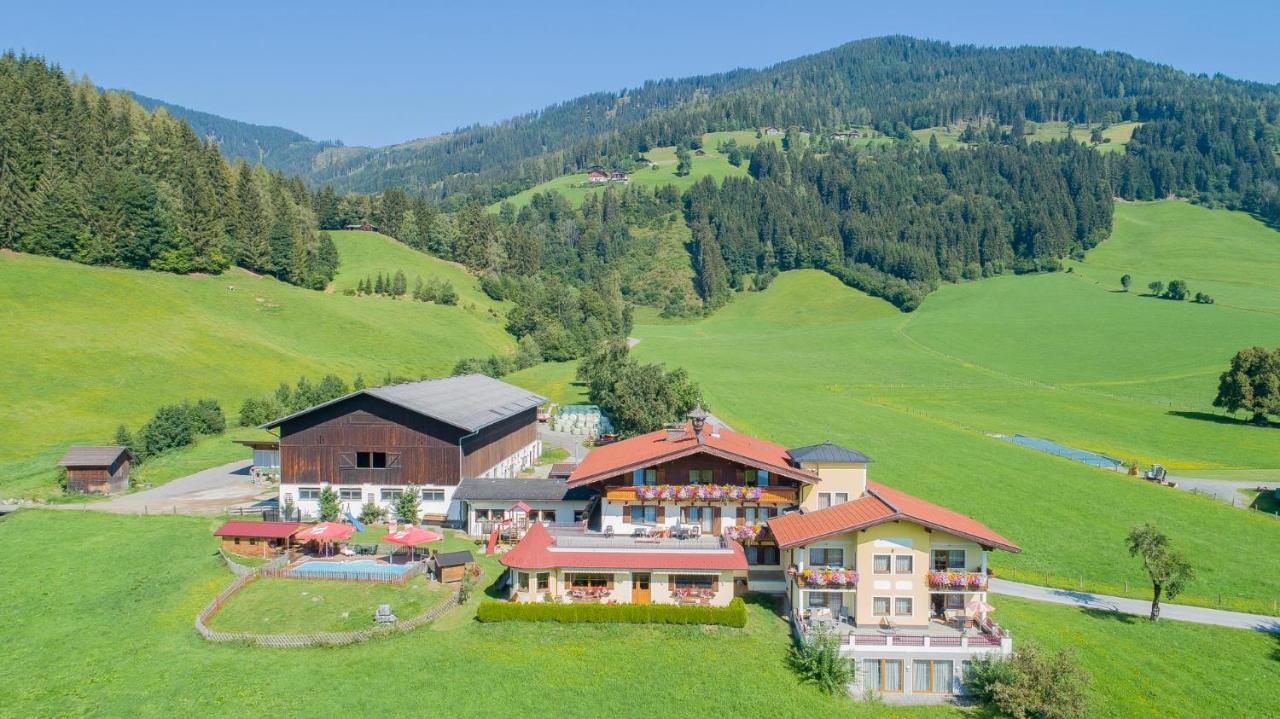 Landhotel Hinteraigengut フラッハウ エクステリア 写真
